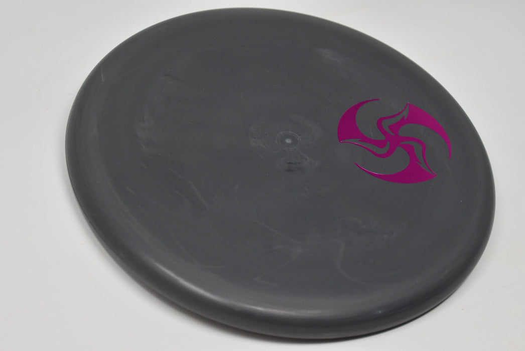 Buy Gray Dynamic Classic Blend Deputy Huk Lab TriFly Putt and Approach Disc Golf Disc (Frisbee Golf Disc) at Skybreed Discs Online Store